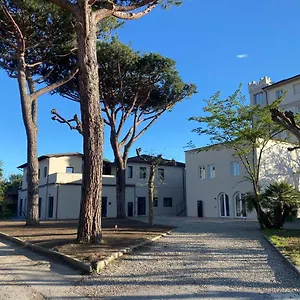 Re Versiliana Junior-house Marina di Pietrasanta